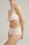 Easy-Does-It-Blush-03.jpg