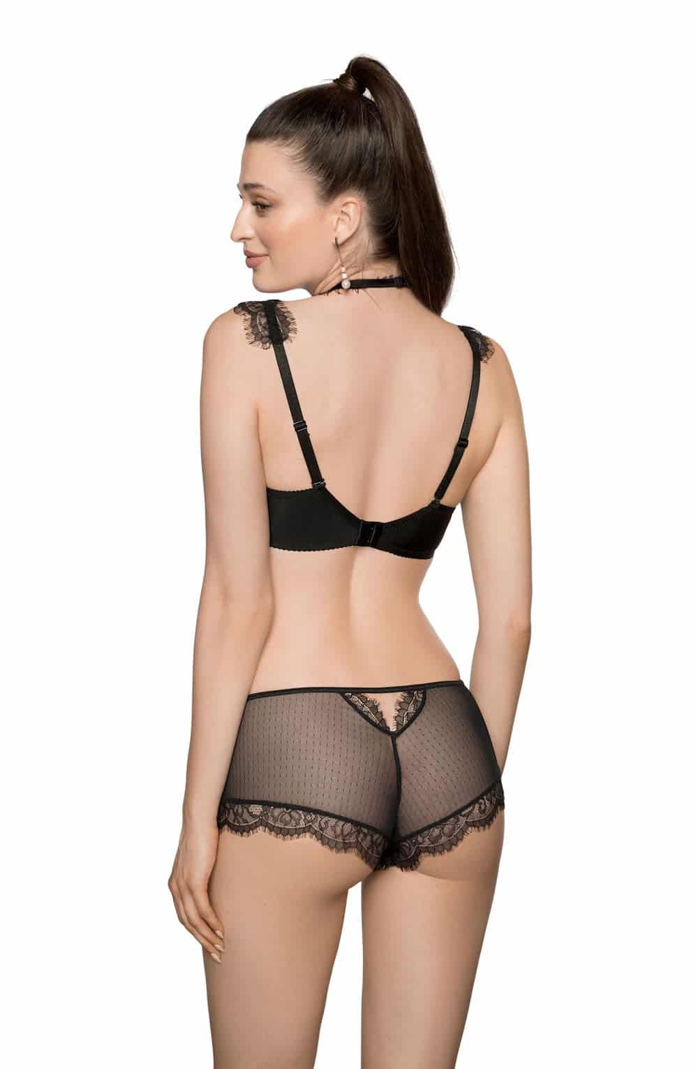 Roza_Idrisa_Softcup_Black_2.jpg