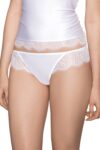 roza_erii_white_front_web1.jpg
